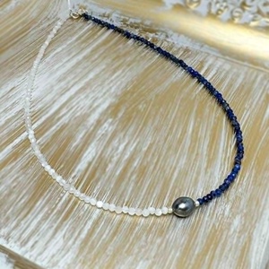 Colier lapis lazuli, piatra lunii si perlă cultură - bijuterii - coliere - coliere din pietre semiprețioase - Artynos.ro
