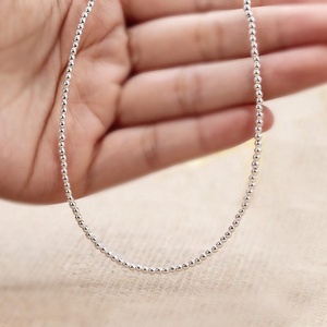 Colier minimalist din hematit argintiu - Silver Echo - bijuterii - coliere - coliere din pietre semiprețioase - Artynos.ro