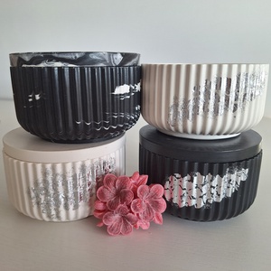 Lumânare parfumată handmade Eternity  - casă & stil de viață - lumânări, parfumuri, arome - lumânări artizanale - Artynos.ro