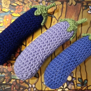 Breloc/decorațiune Eggplant - genți și portofele - accesorii genți - breloc - Artynos.ro