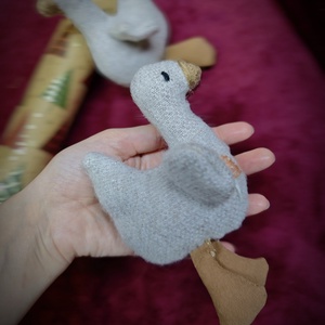 Jucarie decorativa gasca vintage - Artynos.ro