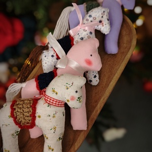 Jucarie vintage calut - Artynos.ro