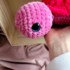 Broască țestoasă zmeură - jucării și echipamente pentru copii - plușuri - păpușă croșetată, păpușă de pluș - Artynos.ro