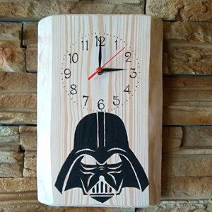 Ceas de perete pentru ambarcatiuni Darth Vader, , , Ceas de perete artizanal Darth Vader.
Pictat manual pe lemn de larice folosind o tehnica arsa.
Misc..., ARTYNOS