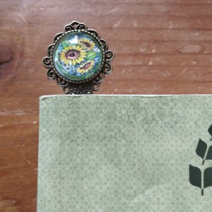 Riglă sau semn de carte cu lentile de floarea-soarelui -  - Artynos.ro