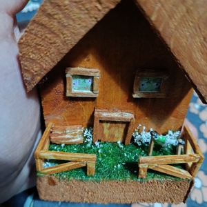 Căsuță din lemn - miniatură handmade, Accesorii de Crăciun, Cadou tematic de Moș Crăciun, decorațiuni, Cadouri de Moș Crăciun, Pictură, Prelucrarea lemnului, ARTYNOS