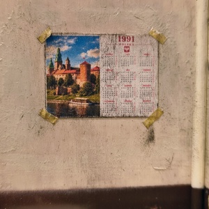 Machetă rustică în miniatură - WC public - casă & stil de viață - decorațiuni de casă - decorațiuni de masă și rafturi - decorațiuni de masă - Artynos.ro