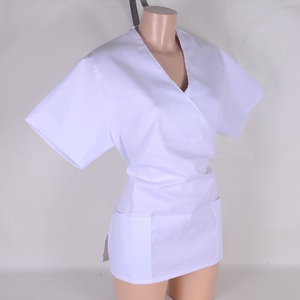 Tunică albă de lucru pentru personalul medical - îmbrăcăminte și modă - haine damă - tunică - Artynos.ro