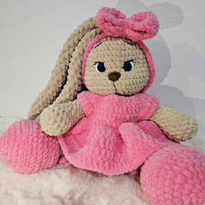 Pluș Iepuraș Croșetat - jucării și echipamente pentru copii - plușuri - iepure de pluș - Artynos.ro