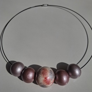 Colier handmade roz cu argintiu - bijuterii - coliere - coliere din mărgele - Artynos.ro