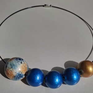 Colier handmade albastru cu auriu - bijuterii - coliere - coliere din mărgele - Artynos.ro