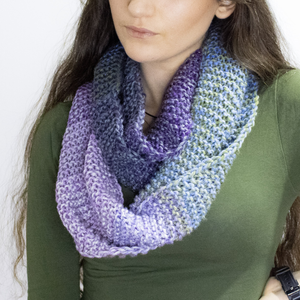 Fular tip infinity tricotat manual din fir acrilic premium multicolor - Artynos.ro