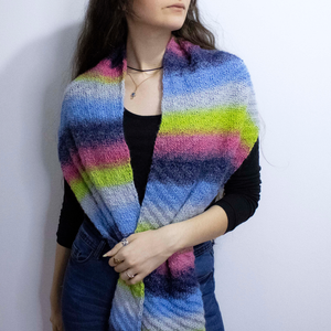 Fular/sal mare tricotat manual din fir de lana si acrilic multicolor - îmbrăcăminte și modă - eșarfe, pălării, fularuri - eșarfe - Artynos.ro