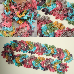 Fular floral crosetat din fir acrilic multicolor - îmbrăcăminte și modă - eșarfe, pălării, fularuri - eșarfe - Artynos.ro