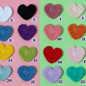 12 variante, set 1 -Inimi medii crosetate din fir 100% bumbac pentru aplicat pe textile si inclus in proiecte personale. - accessorii și unelte - accesorii decorative - alte accesorii - Artynos.ro