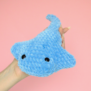 Jucarie din fir plusat - Pisica de mare crosetata - jucării și echipamente pentru copii - plușuri - figurine de pluș - Artynos.ro