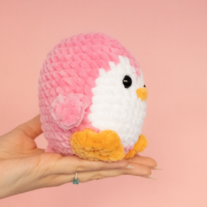 Jucarie din fir plusat - Pinguin roz - jucării și echipamente pentru copii - plușuri - figurine de pluș - Artynos.ro