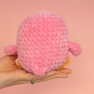Jucarie din fir plusat - Pinguin roz - jucării și echipamente pentru copii - plușuri - figurine de pluș - Artynos.ro