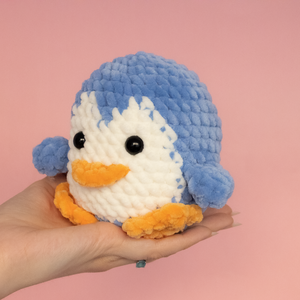 Jucarie din fir plusat - Pinguin bleo - jucării și echipamente pentru copii - plușuri - figurine de pluș - Artynos.ro
