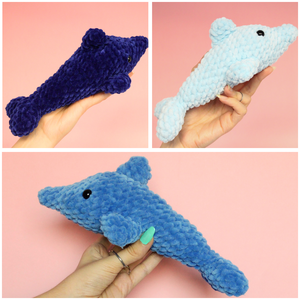 Jucarie din fir plusat - Delfin crosetat - jucării și echipamente pentru copii - plușuri - figurine de pluș - Artynos.ro