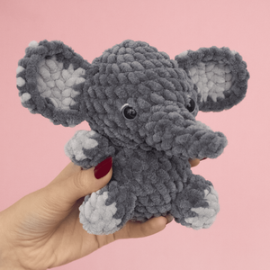 Jucarie din fir plusat - Elefant crosetat, Jucării și echipamente pentru copii, Plușuri, Figurine de pluș, Împletitură, ARTYNOS