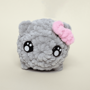Jucarie din fir plusat - Sad hamster meme - jucării și echipamente pentru copii - plușuri - figurine de pluș - Artynos.ro