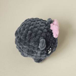 Jucarie din fir plusat - Sad hamster meme - jucării și echipamente pentru copii - plușuri - figurine de pluș - Artynos.ro