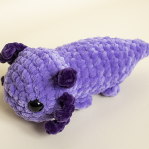Jucarie din fir plusat - Axolotl crosetat - jucării și echipamente pentru copii - plușuri - figurine de pluș - Artynos.ro