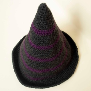 Palarie de vrajitoare crosetata din fir acrilic - îmbrăcăminte și modă - eșarfe, pălării, fularuri - pălărie - Artynos.ro