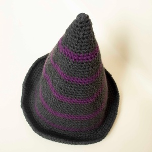 Palarie de vrajitoare crosetata din fir acrilic - îmbrăcăminte și modă - eșarfe, pălării, fularuri - pălărie - Artynos.ro