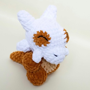Jucarie Cubone - Pokemon crosetat  - jucării și echipamente pentru copii - plușuri - figurine de pluș - Artynos.ro Jucarie Cubone - Pokemon crosetat  - jucării și echipamente pentru copii - plușuri - figurine de pluș - Artynos.ro