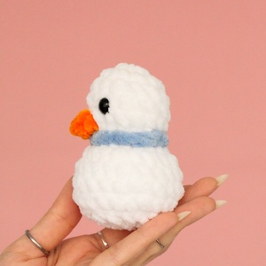 Jucarie din fir plusat - Om de zapada mic - jucării și echipamente pentru copii - plușuri - figurine de pluș - Artynos.ro