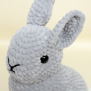 Iepure mare crosetat - Jucarie din fir plusat - jucării și echipamente pentru copii - plușuri - figurine de pluș - Artynos.ro