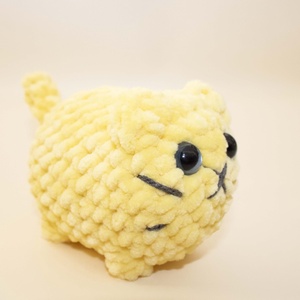 Jucarie din fir plusat - Pisica mica crosetata , Jucarii si echipamente pentru copii, Plusuri, Figurine de plus, Impletitura, ARTYNOS