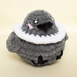 Mephisto - Jucarie Love and Deepspace crosetata din fir plusat, Jucarii si echipamente pentru copii, Plusuri, Figurine de plus, Impletitura, ARTYNOS