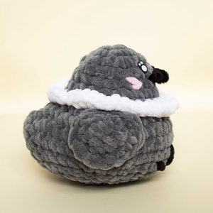 Mephisto - Jucarie Love and Deepspace crosetata din fir plusat - jucării și echipamente pentru copii - plușuri - figurine de pluș - Artynos.ro