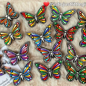 Broșe marțișor fluturi multicolori  - bijuterii - mărțișor - Artynos.ro