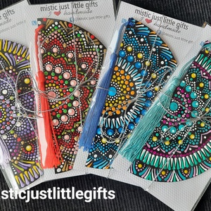 Semn de carte personalizabil, pictat manual in tehnica mandala dots - cărți și creații cu tematică muzicală, cadouri - semn de carte - Artynos.ro