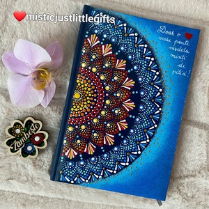 Agenda pictata manual in tehnica mandala dots - casă & stil de viață - produse de papetărie - caiete și jurnale - Artynos.ro