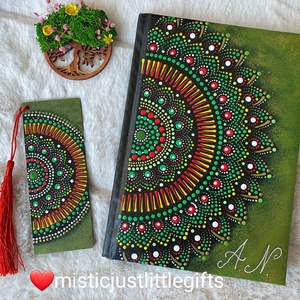 Agenda pictata manual in tehnica mandala dots - casă & stil de viață - produse de papetărie - caiete și jurnale - Artynos.ro