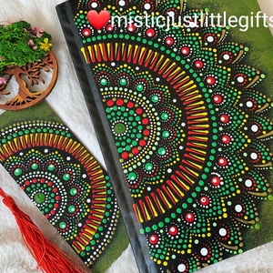 Agenda pictata manual in tehnica mandala dots - casă & stil de viață - produse de papetărie - caiete și jurnale - Artynos.ro