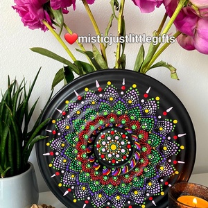 Vaza ceramica pictata manual in tehnica mandala dots perfecta pentru 8 Martie - casă & stil de viață - decorațiuni de casă - accesorii florale - vaze - Artynos.ro