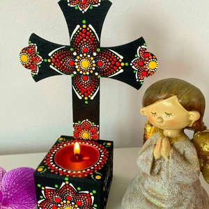 Candela  cruce personalizabila, pictata manual in tehnica mandala dots, Casa & Stil de viata, Accesorii religioase, Cruce, Obiecte pictate, Pictura, ARTYNOS
