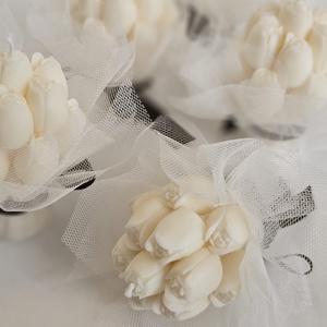 TULIP BOUQUET -  lumanare decorativa din ceara de soia 100%, parfumate cu aroma Orange - Artynos.ro