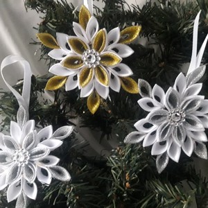 Steaua Kanzashi pentru Crăciun - crăciun - decorațiuni de crăciun de casă - figurine pentru pomul de crăciun - Artynos.ro