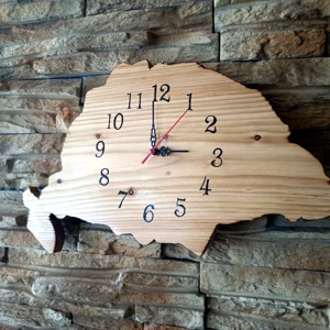 Ceas de perete foarte mare, din lemn, în formă de Ungaria veche, lucrat manual - casă & stil de viață - accesorii pentru decorat casa - decorațiuni de pereți, decorațiuni suspendate - ceasuri de perete - Artynos.ro