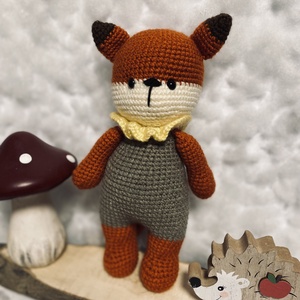 vulpiță amigurumi - jucării și echipamente pentru copii - plușuri - vulpe de pluș - Artynos.ro