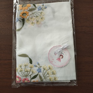 Fata de masa pentru măsuța de cafea - casă & stil de viață - accesorii pentru decorat casa - decorațiuni de masă și decorațiuni pentru rafturi  - fețe de masă croșetate - Artynos.ro