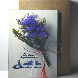 Martisor buchetel flori uscate, Bijuterii, Martisor, Aranjament de flori, Un martisor delicat, realizat dintr-un buchetel de flori uscate naturale, legate cu snur traditiona..., ARTYNOS