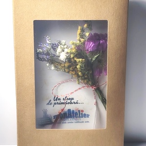 Mărțișor buchețel flori uscate - bijuterii - mărțișor - Artynos.ro